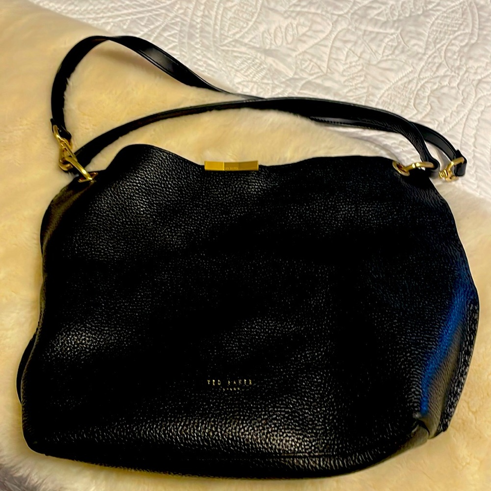 Double strap Ted Baker handbag can be worn across the body or on the shoulder